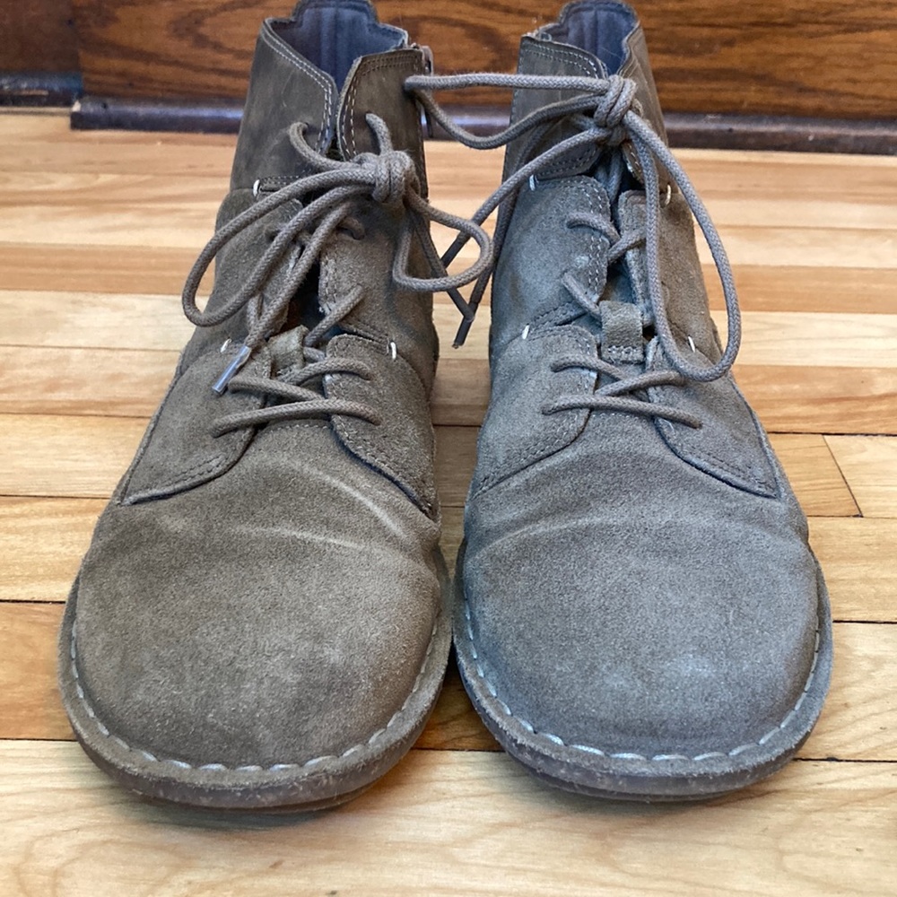 Clarks Timitha Key brown booties